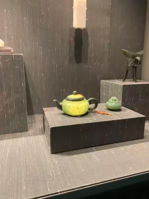 游历英伦 学贯中西